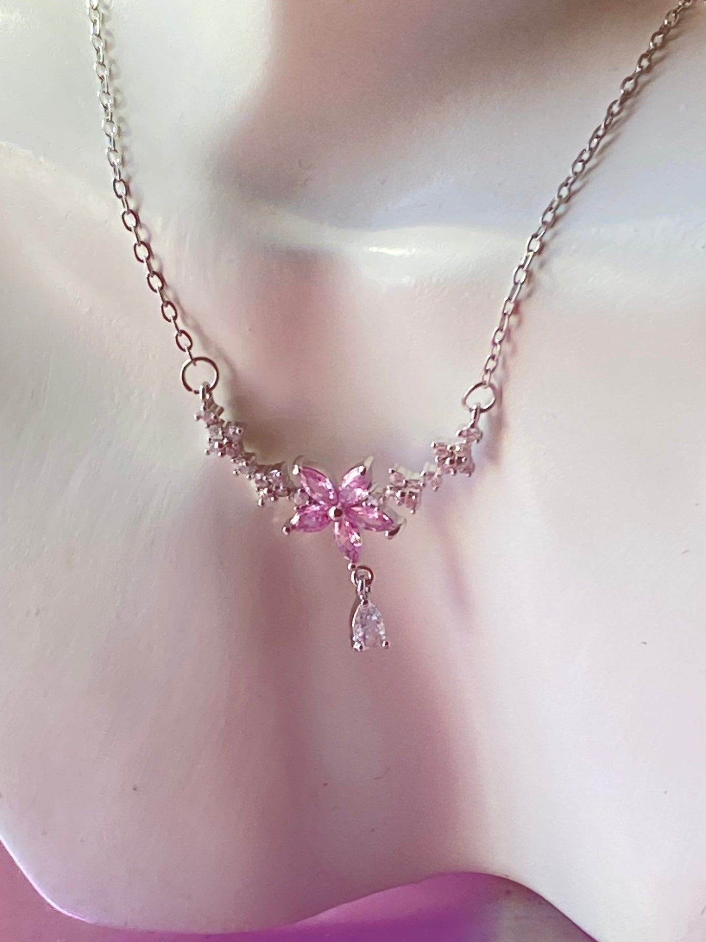 Collar Flor de Cerezo 🌸