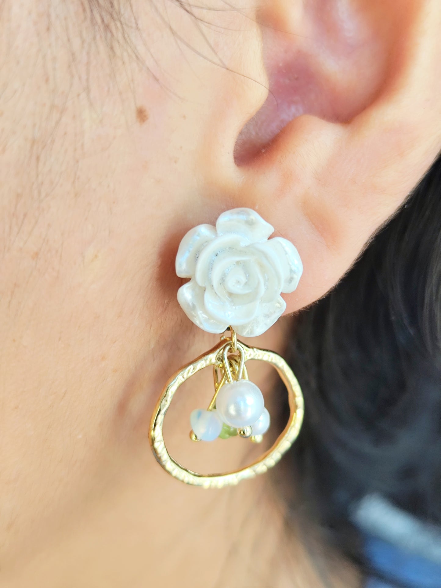 Aretes Rosa Blanca