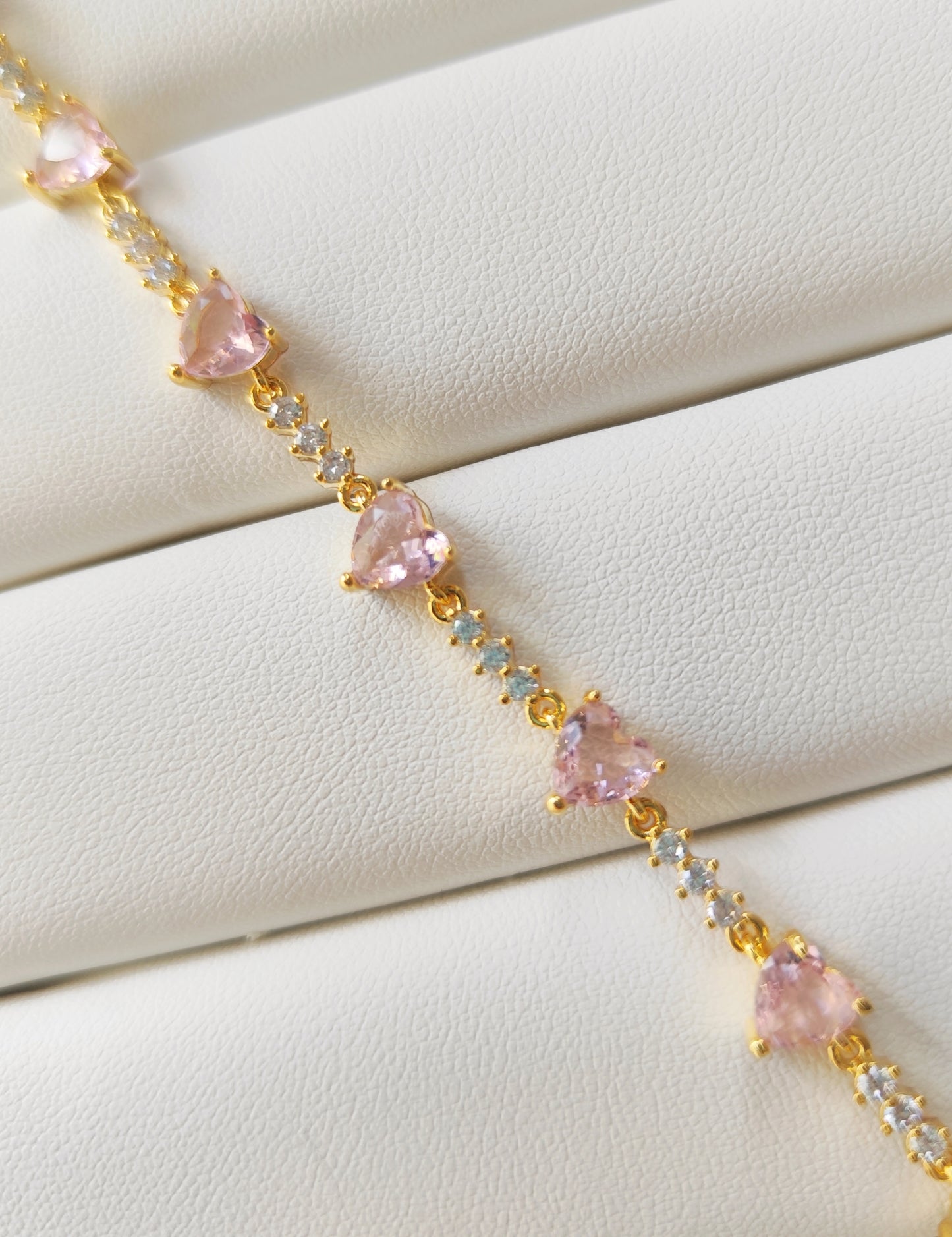 Pulseras Amores Gold
