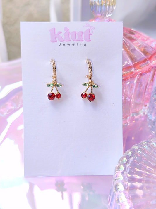 Aretes Cherry Huggies