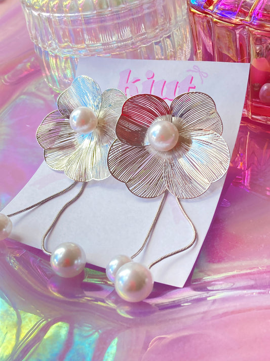 Aretes Flor Voluptuosa