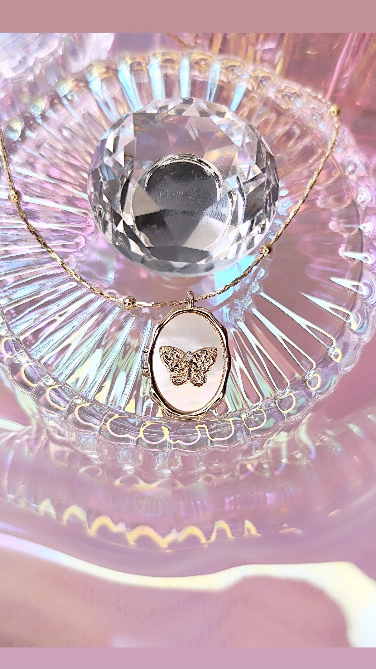 Collar Relicario Mariposa