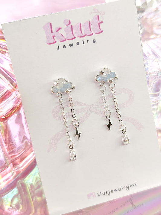 Aretes Nubes Llorosas