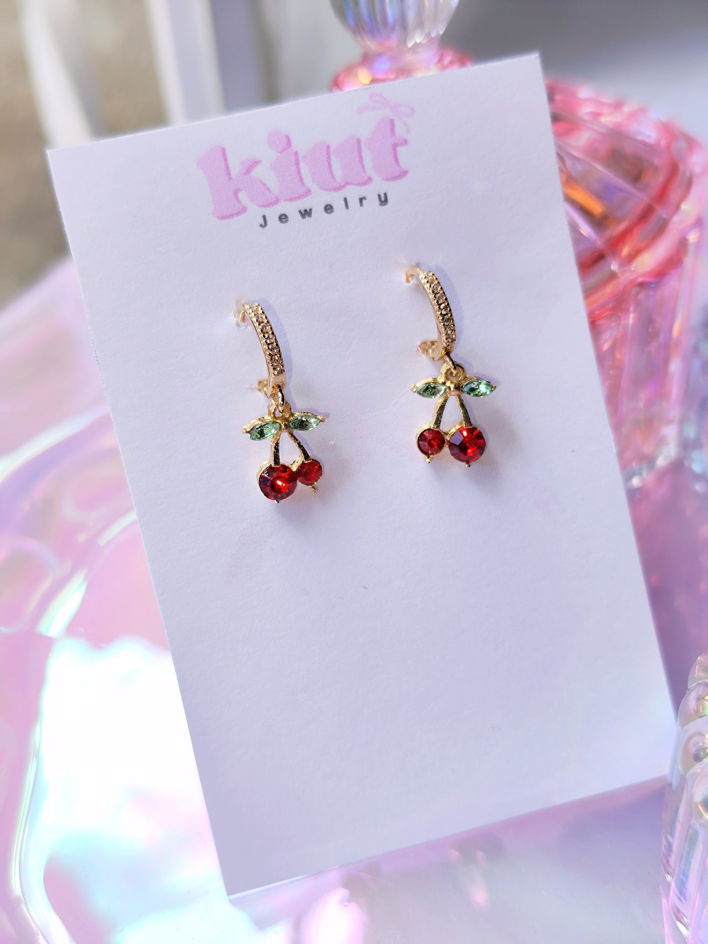Aretes Cherry Huggies