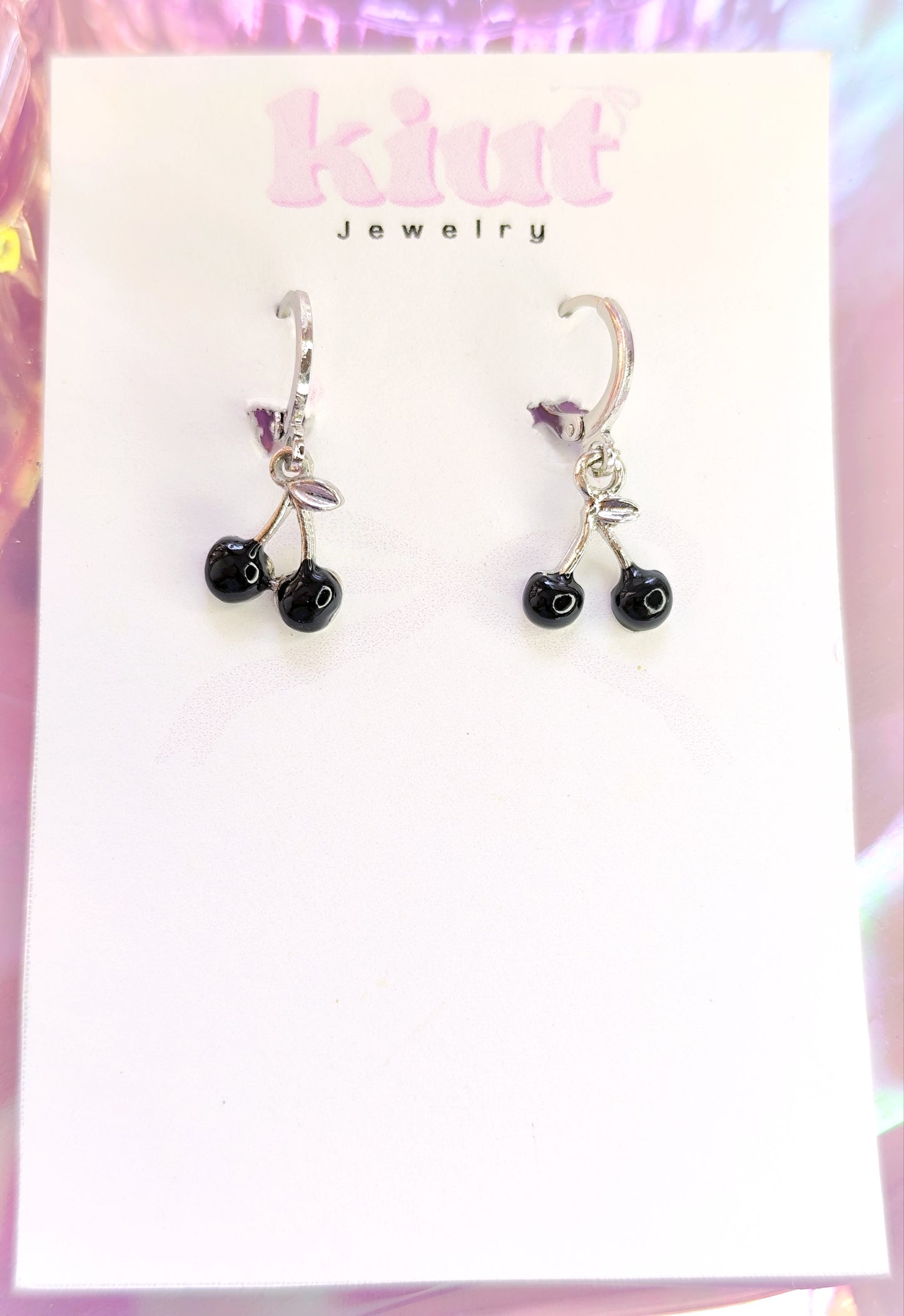 Aretes Huggies Black Cherry
