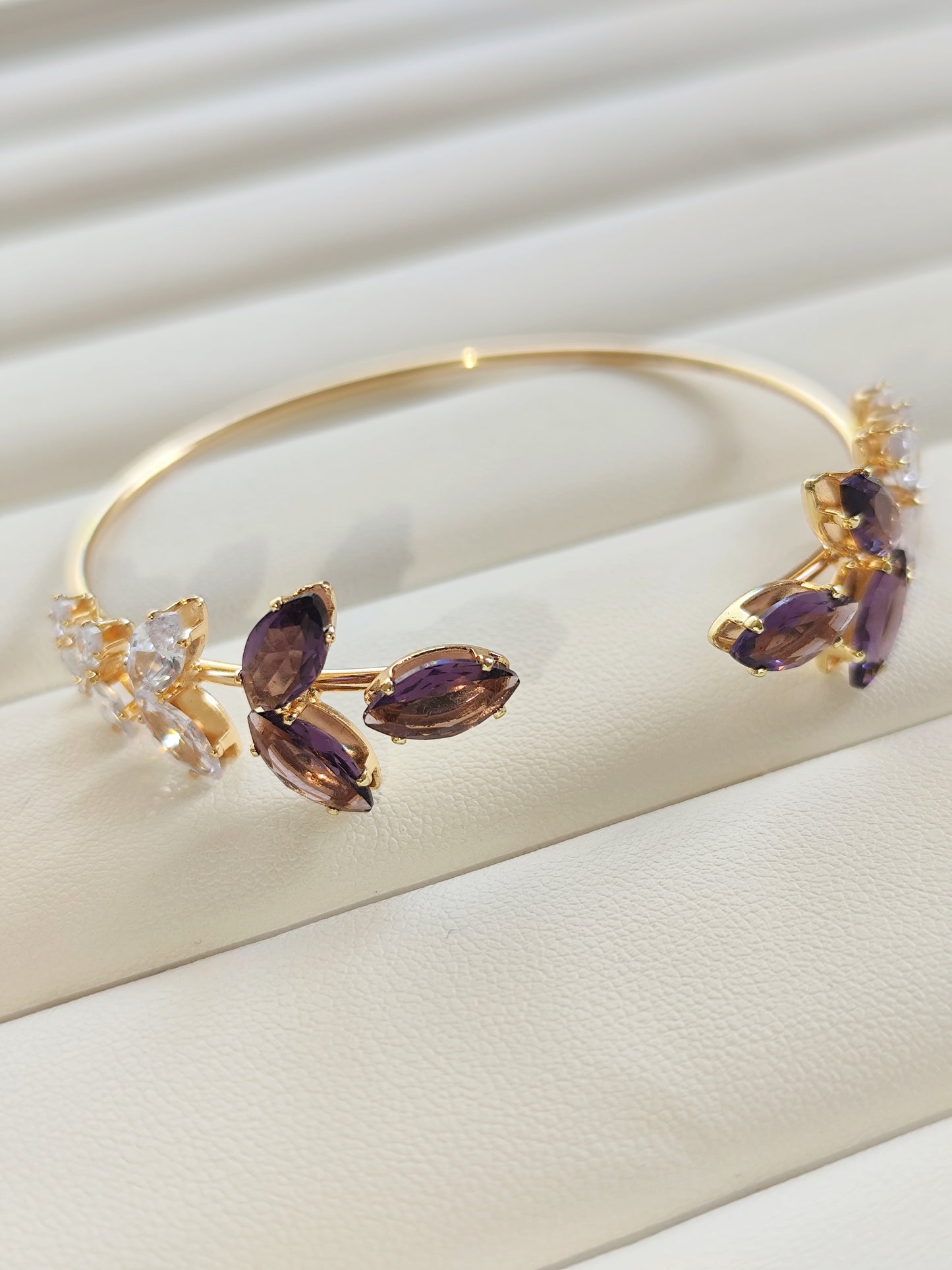 Brazalete Hojal